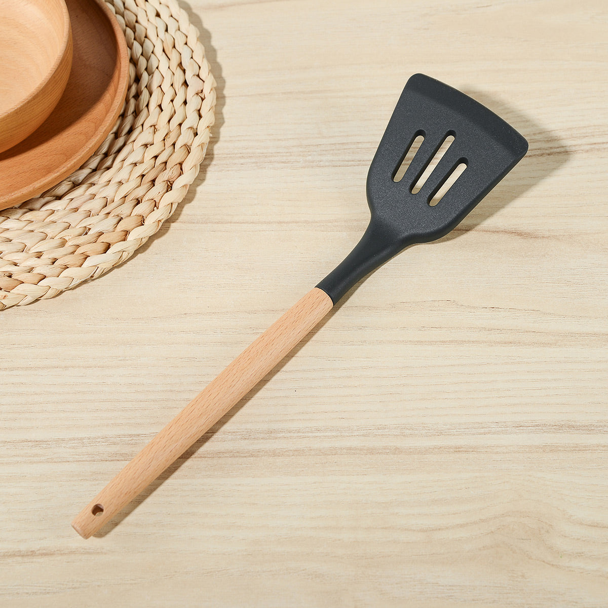 Silicone Slotted Turner With Beech Handle - IUIGA
