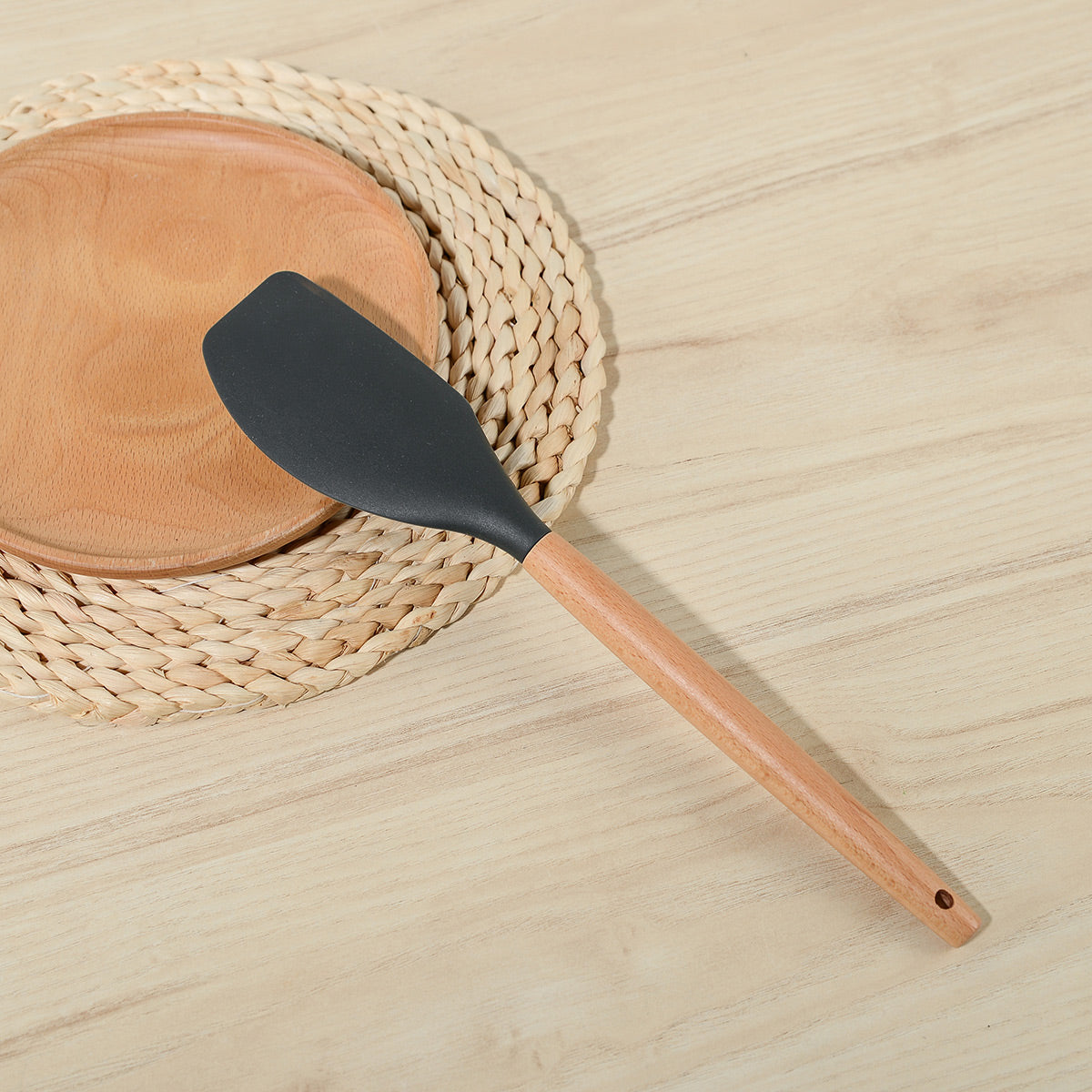 Silicone Spatula With Beech Handle - IUIGA