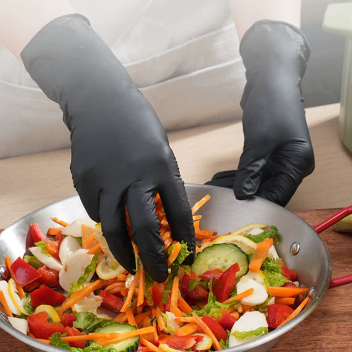 Disposable Nitrile Gloves (100 Pcs) - IUIGA