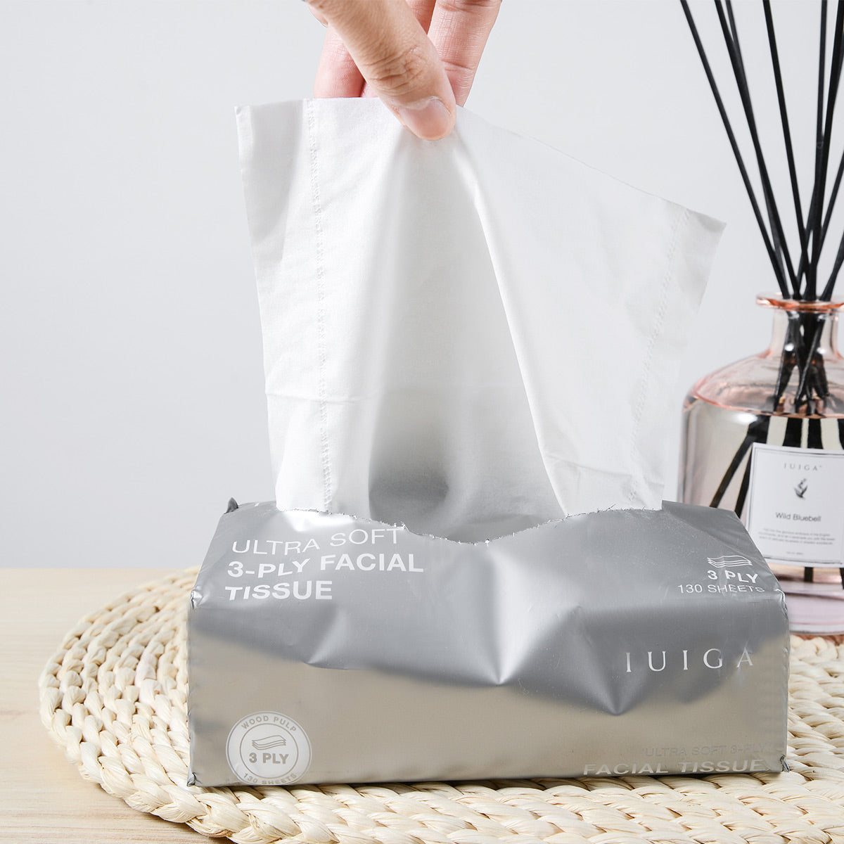 Ultra Soft 3-Ply Facial Tissue - IUIGA, Lifestyle Image
