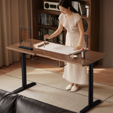 Sit, Stand, Succeed: Transforming Your WFH Setup with an Adjustable Height Table