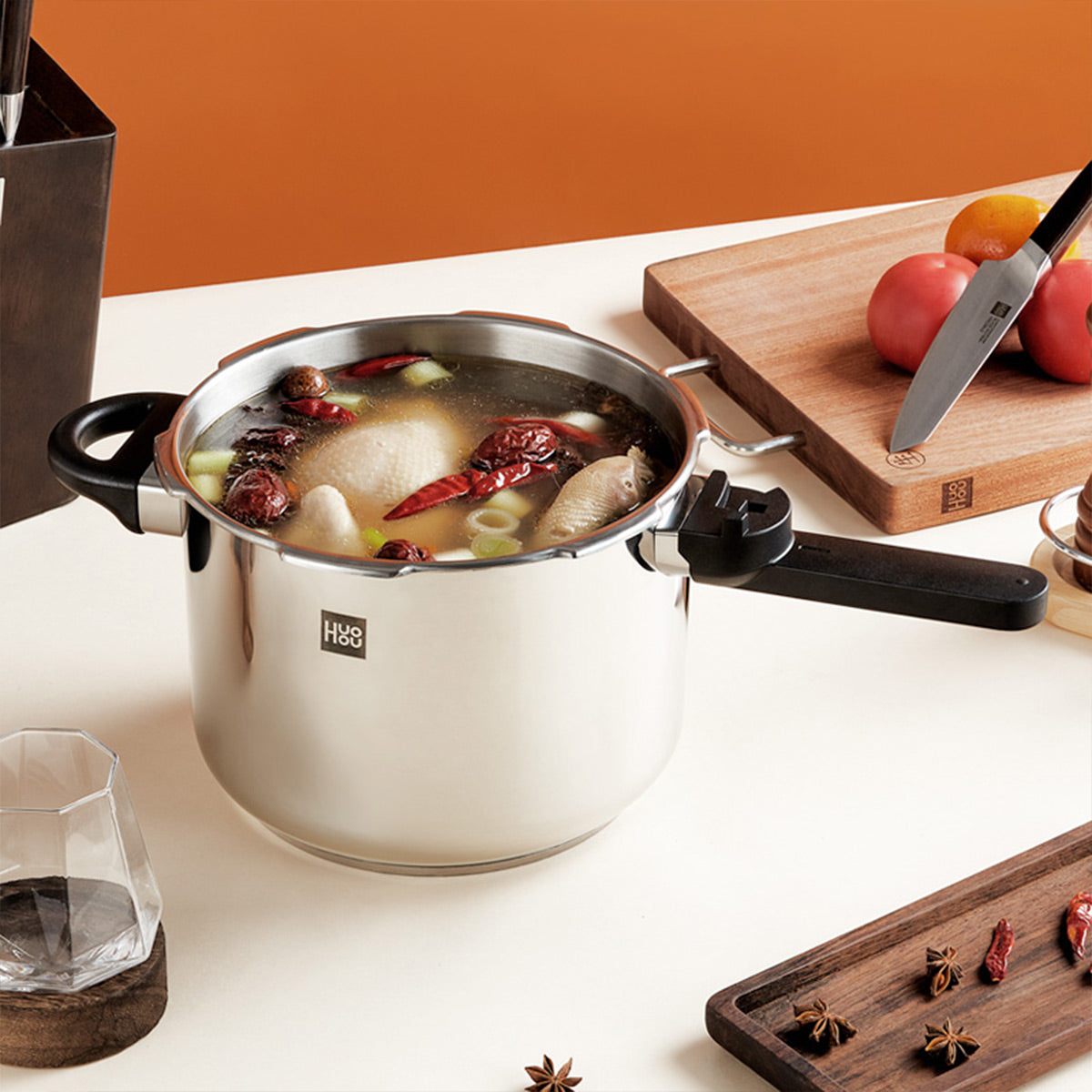 6L Pressure Cooker - IUIGA