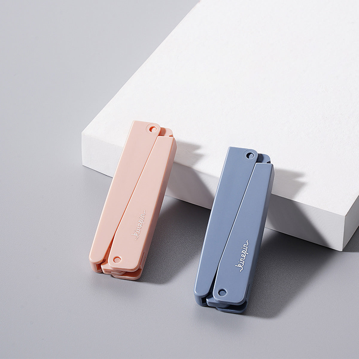 Collapsible Eyebrow Shaping Knife (3 pcs) - IUIGA