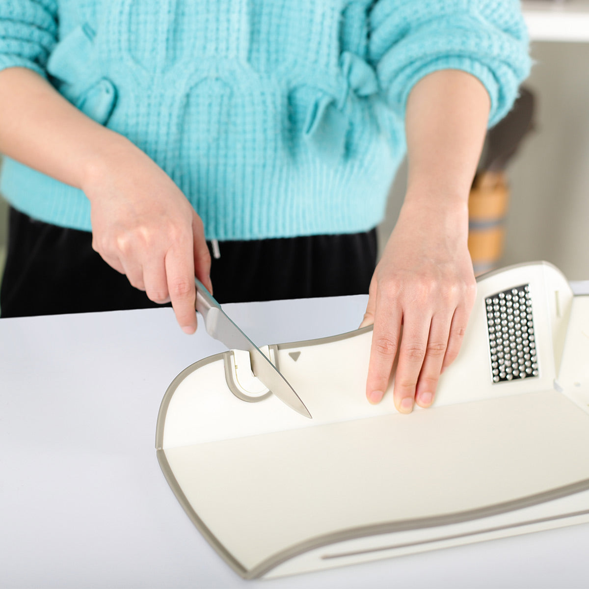 6 in 1 Multifunctional Chopping Board - IUIGA