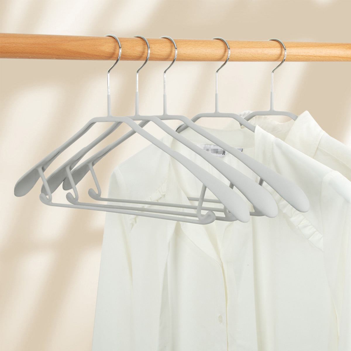 Non-slip Wrinkle-free Suit Hanger (5 Pcs) - IUIGA