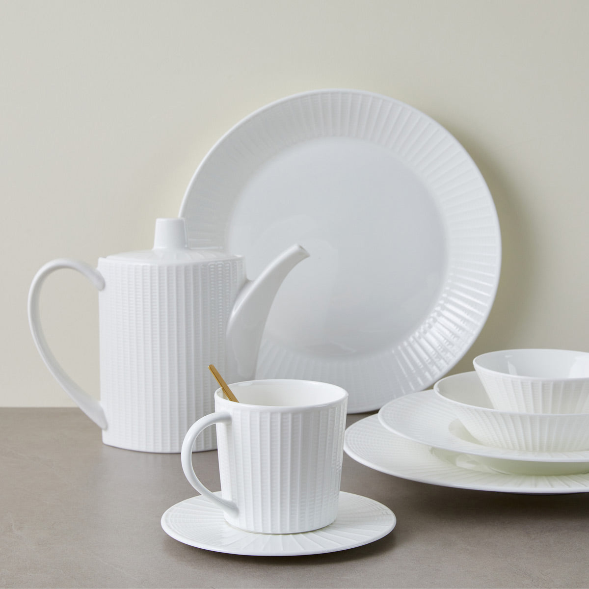 Ashley Bone China Coffee Mug & Saucer - IUIGA